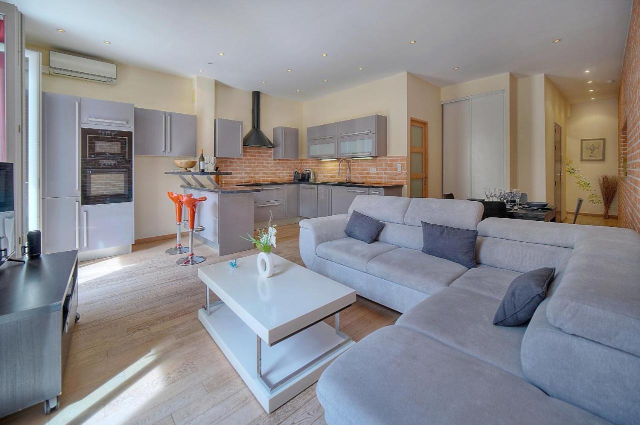 Moderne 3 Pieces Idealement Situe Centre De Cannes L! A2B22 Exteriér fotografie