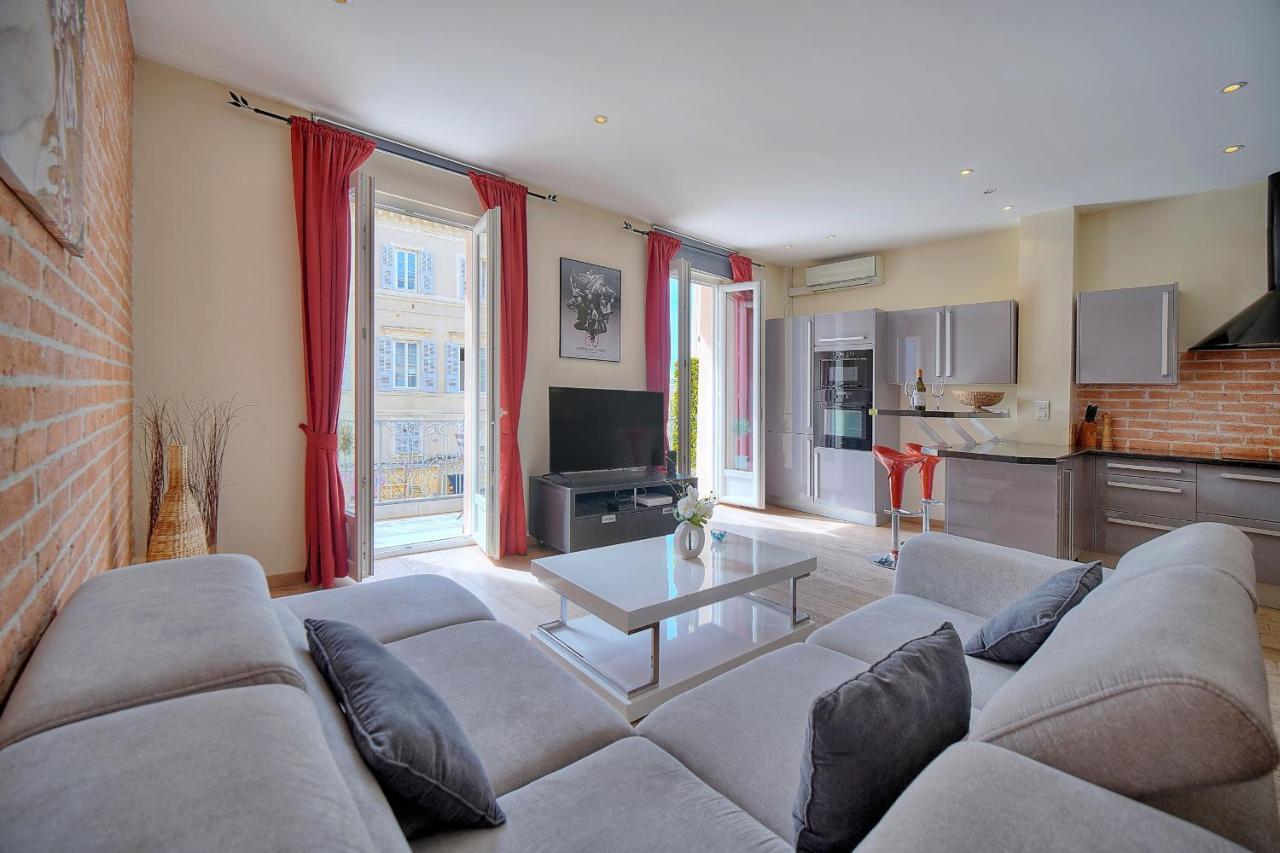 Moderne 3 Pieces Idealement Situe Centre De Cannes L! A2B22 Exteriér fotografie