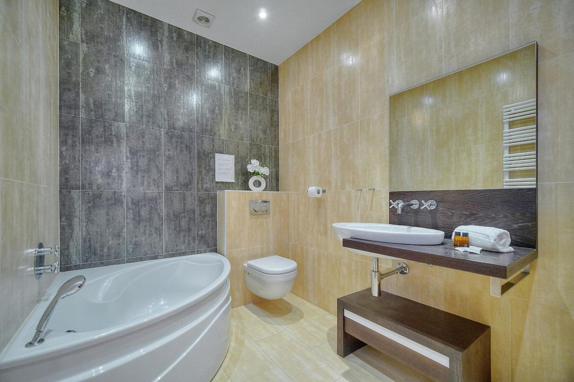 Moderne 3 Pieces Idealement Situe Centre De Cannes L! A2B22 Exteriér fotografie